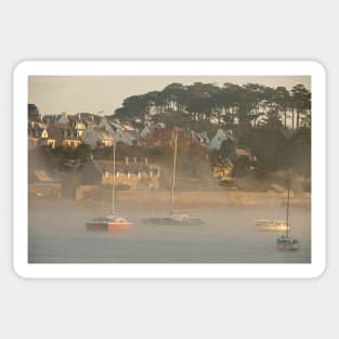 Le Conquet - La ria dans la brume Sticker